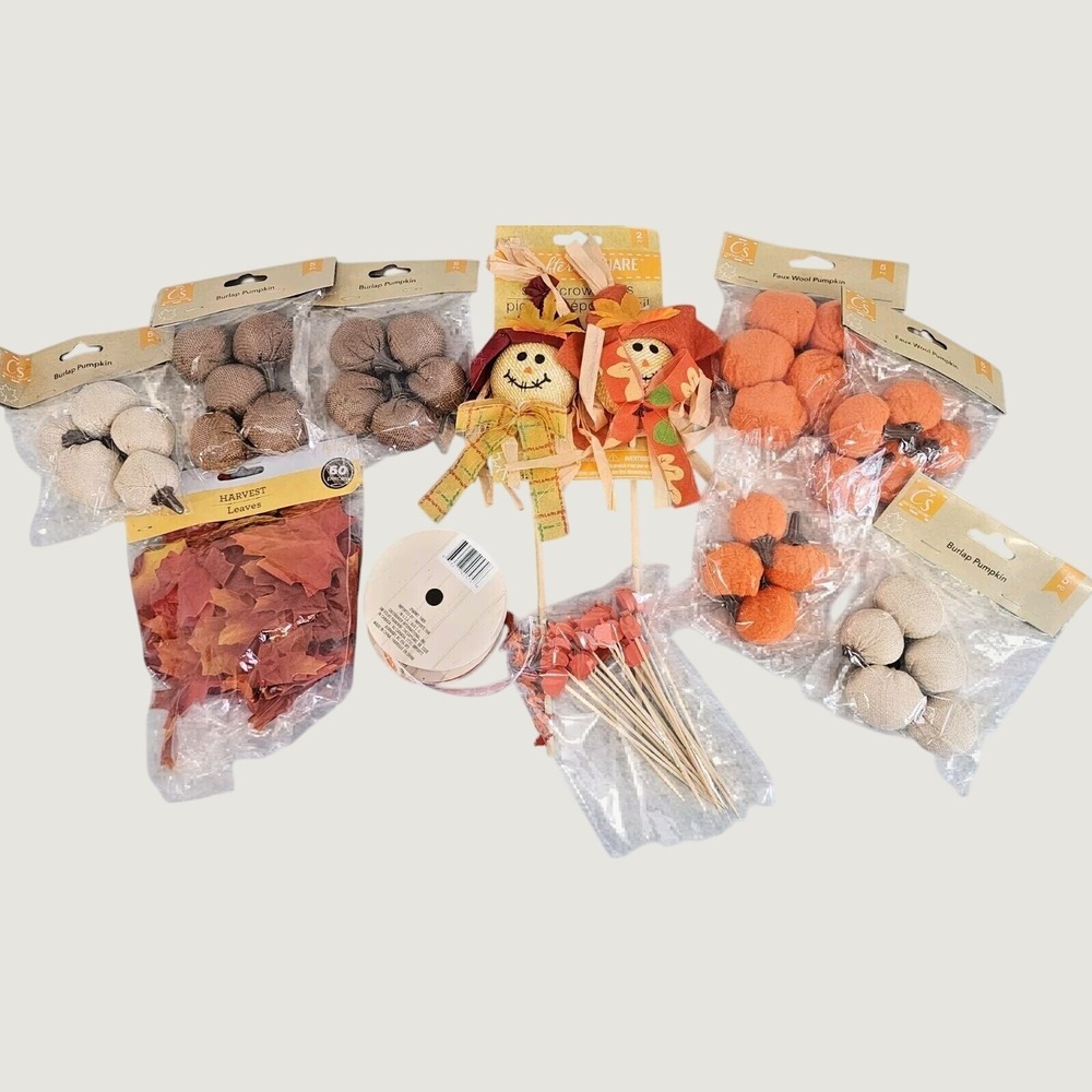 Crafter's Square Harvest Craft Bundle‎ Burlap Pumpkins Leaves Scarecrows Ribbon